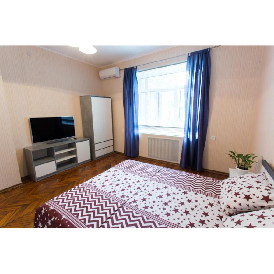 Apartments On Skovoroda Street คาร์คิฟ ภายนอก รูปภาพ