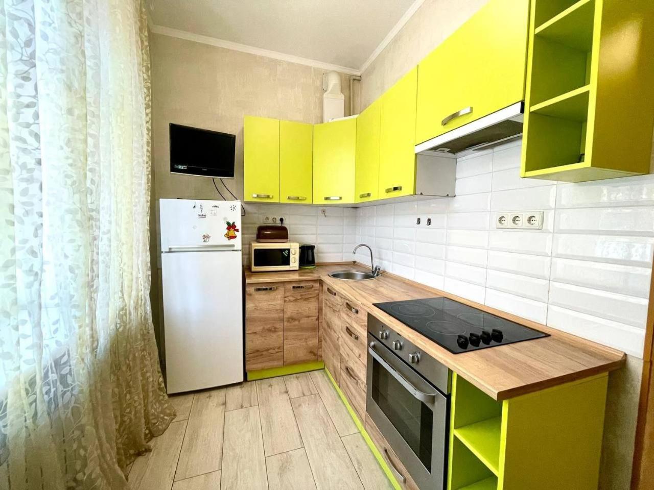Apartments On Skovoroda Street คาร์คิฟ ภายนอก รูปภาพ