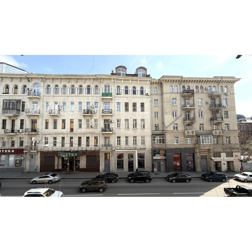 Apartments On Skovoroda Street คาร์คิฟ ภายนอก รูปภาพ