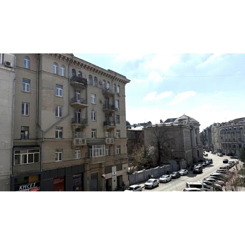 Apartments On Skovoroda Street คาร์คิฟ ภายนอก รูปภาพ